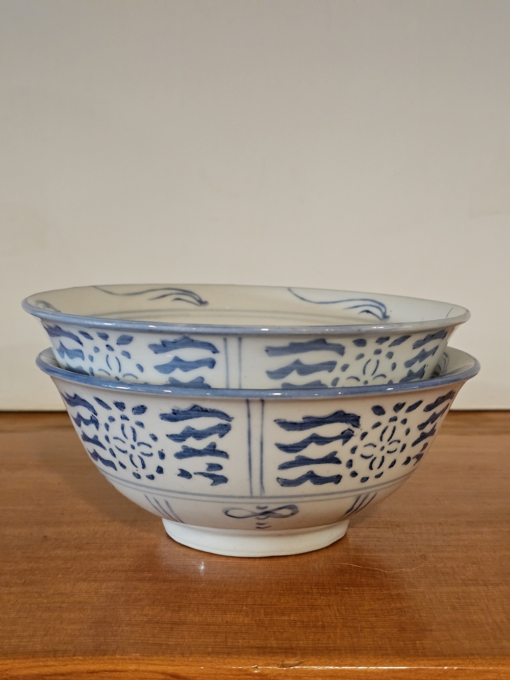 Pair of Vintage Chinese Min Yao Blue & White Porcelain Bowls - Hand Painted 7"